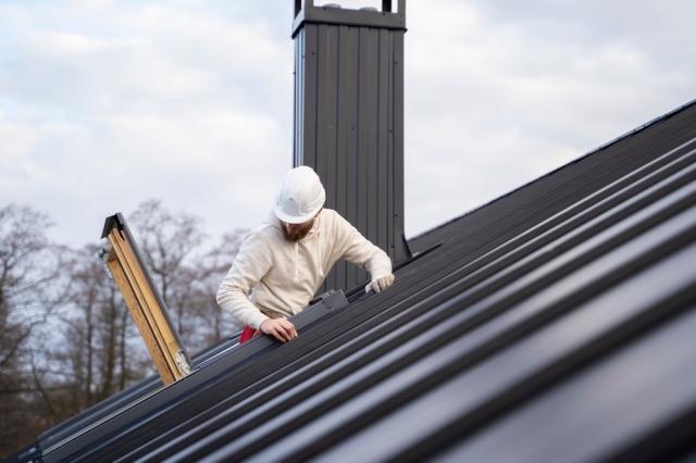 Why Hiring a Certified and Insured Roofing Contractor is Essential