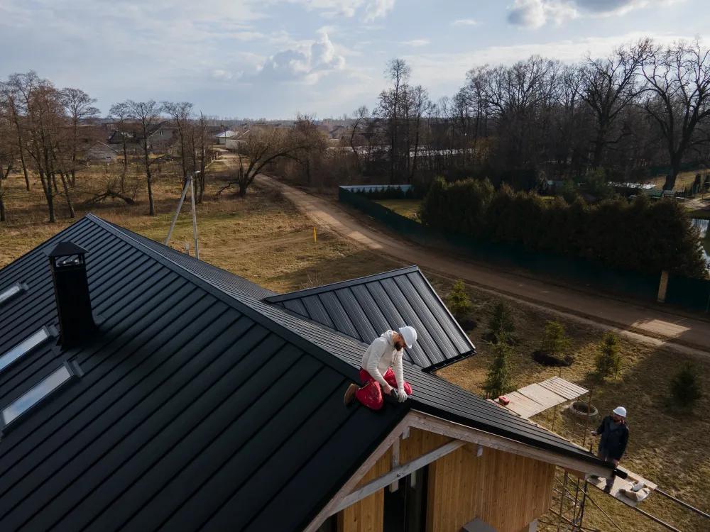 Roof Flashing Techniques for Leak-Proof Outside Corners